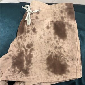 lululemon athletica 2.5 pink - Brown Tie-Dye Women Shorts